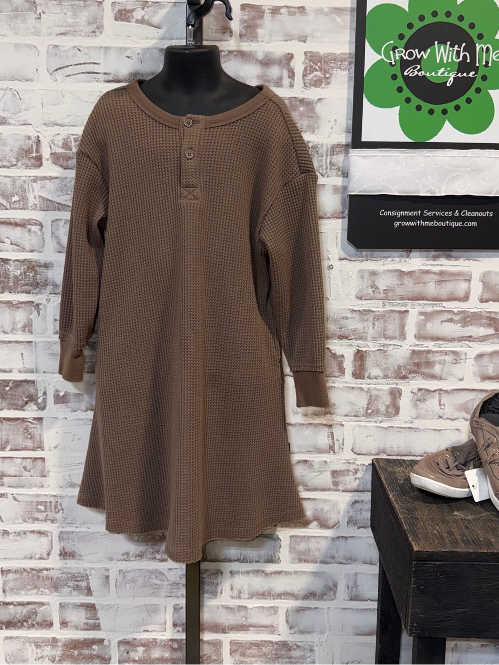 Little Bipsy Brown Waffle-Knit Long Sleeve Dress